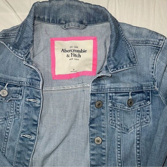 Abercrombie and Fitch Jean jacket - Picture 2 of 2